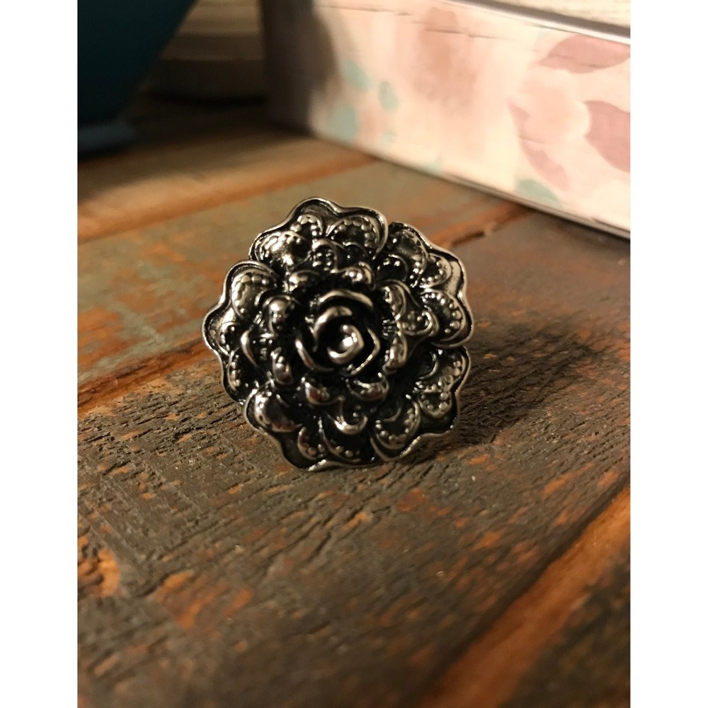 NEW Plunder Kadence Ring size 8